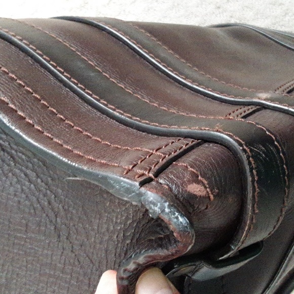 Louis Vuitton Utah duffle bag - Picture 12 of 12